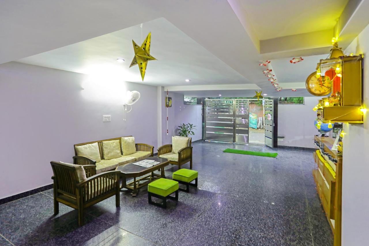 Fabhotel White House Bnb - Nr Yashobhoomi Convention Centre Делхи Екстериор снимка